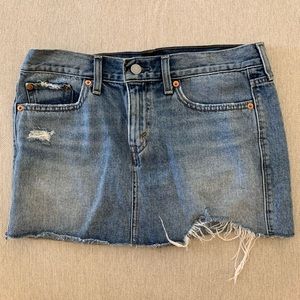 Levi’s Mini Skirt